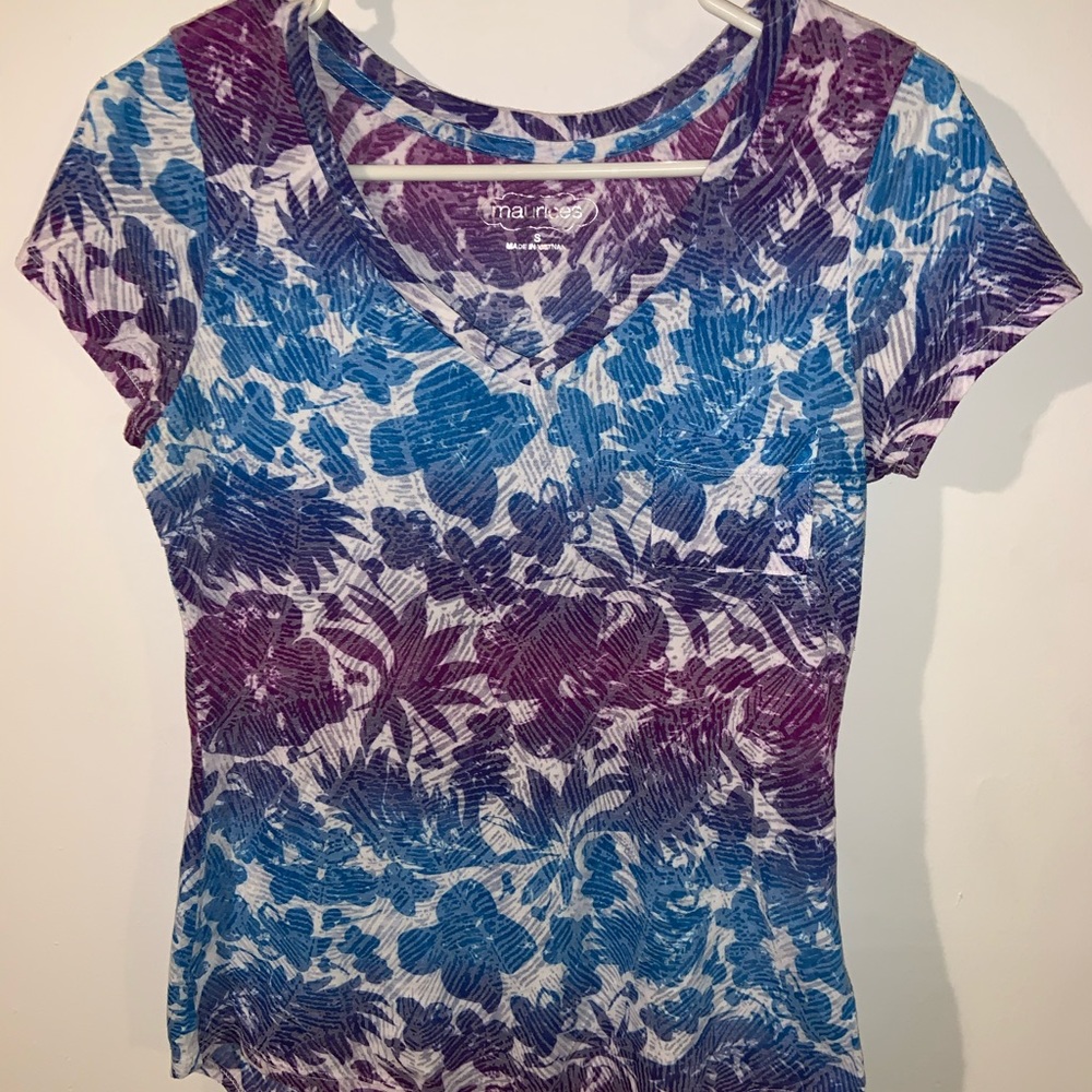 Maurice’s T-Shirt